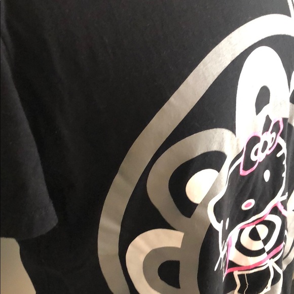 Mac cosmetics hello kitty Collab T-shirt sixe 5/XL - Picture 3 of 6